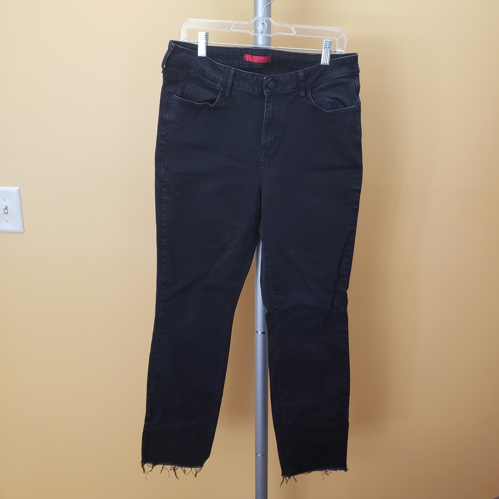 JLO 12L Curvy Black Jeans